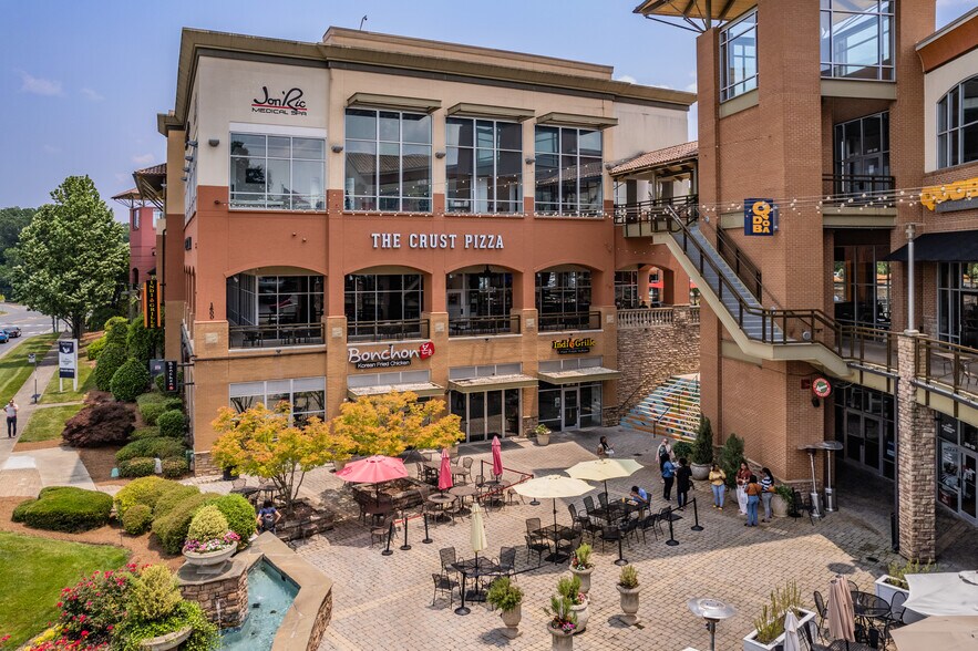 More Photos Of 1600-1730 E Woodlawn Rd, Charlotte Unknown For Lease