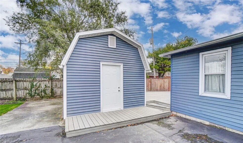 More Photos Of 23 S 3rd St, Waterville Freestanding For Sale