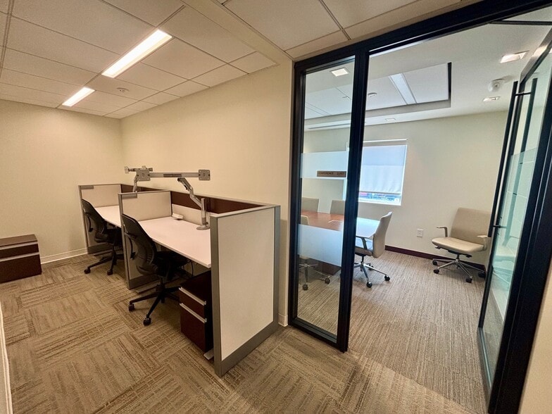 More Photos Of 841 E Hunting Park Ave, Philadelphia Medical For Lease