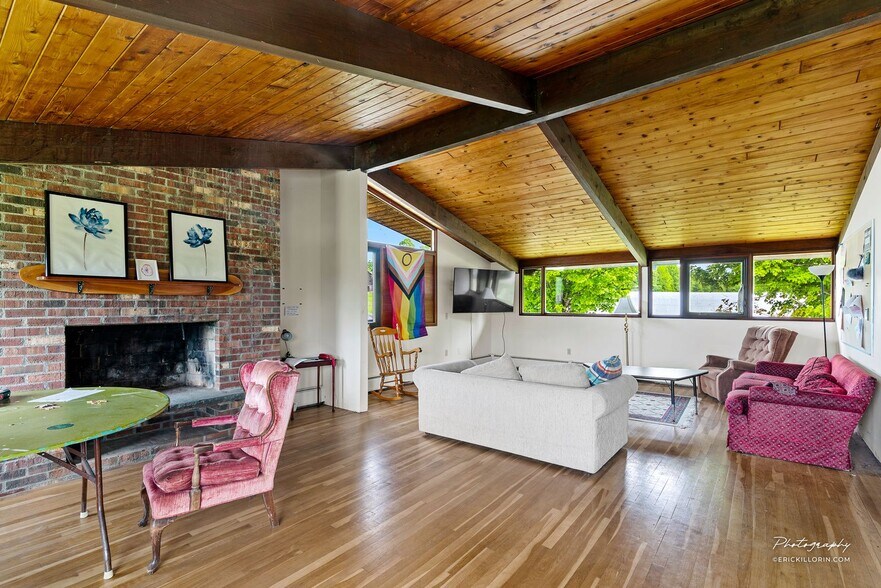 More Photos Of 16 Sterling Dr, Craftsbury Common Specialty For Sale