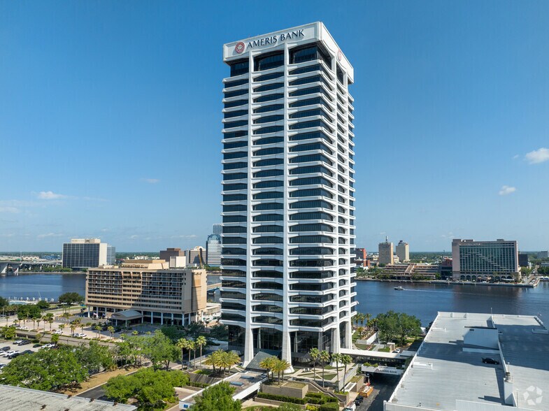 More Photos Of 1301 Riverplace Blvd, Jacksonville Office For Lease