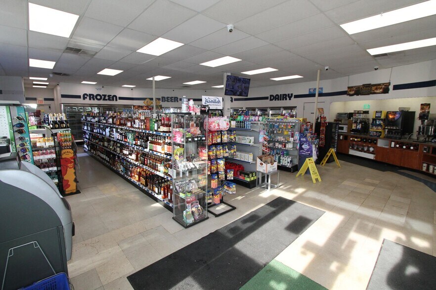 More Photos Of 1220 Janesville Ave, Fort Atkinson Storefront For Sale