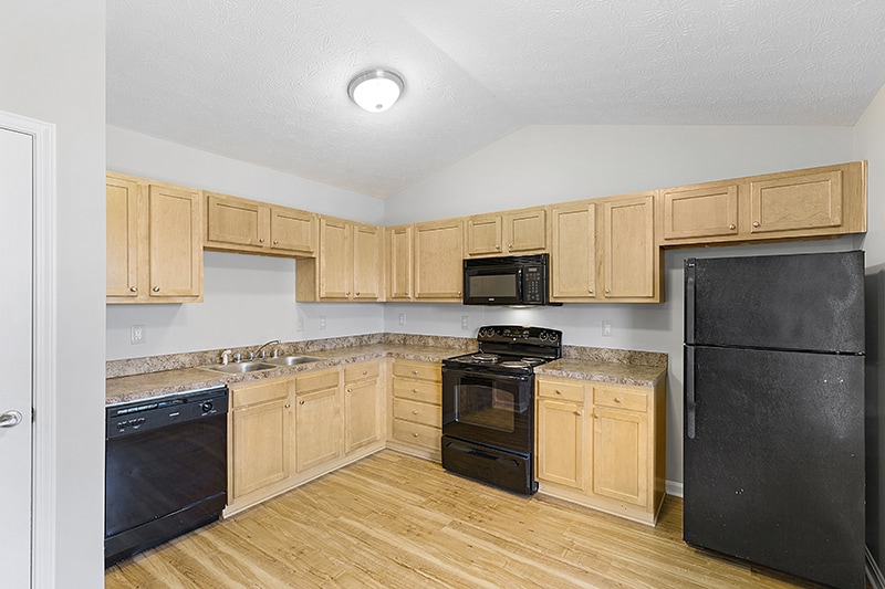 More Photos Of 6800 Crawford Crossing Pl, Louisville Apartments For Sale