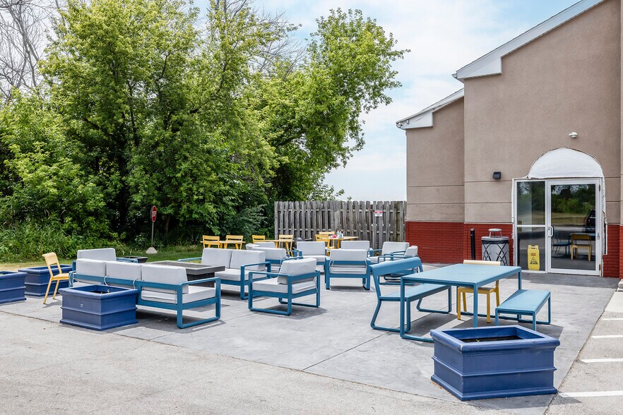 More Photos Of 101 Aviation Way, Watertown Hotel For Sale