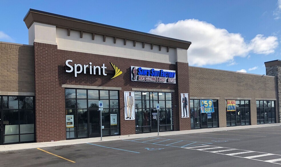 More Photos Of 8 Mile Rd, Hazel Park Unknown For Lease
