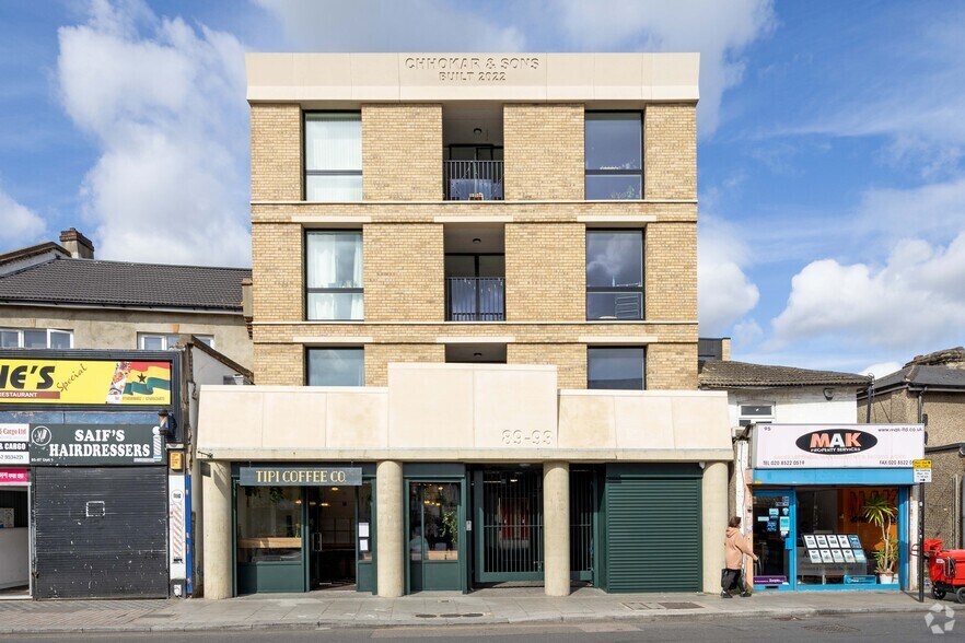 More Photos Of 89-93 Woodgrange Rd, London Storefront Retail Office For Lease