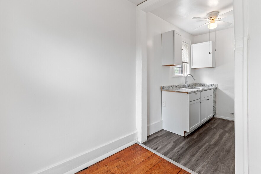 More Photos Of 16940 Log Cabin St, Detroit Apartments For Sale