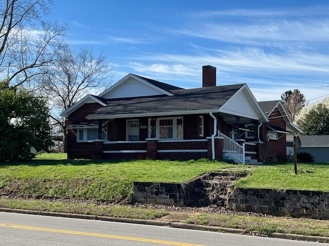 More Photos Of 7680 Hillsboro Hwy, Hillsboro Multifamily For Sale