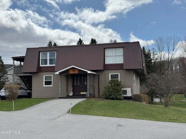 Primary Photo Of 129 Laurel Dr, Hastings Medical For Sale