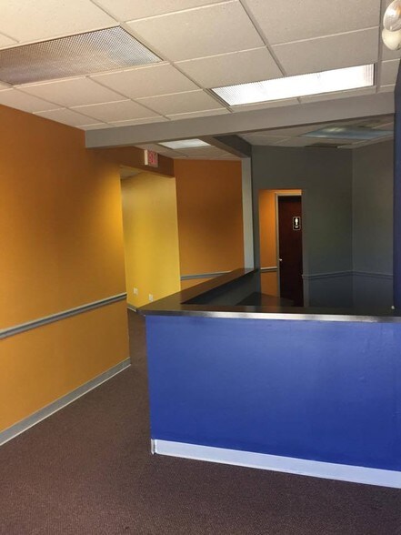 More Photos Of 8050-8070 Washington Village Dr, Dayton Flex For Lease