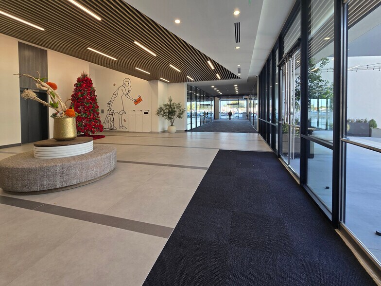More Photos Of 100 N Central Expy, Richardson Office For Lease