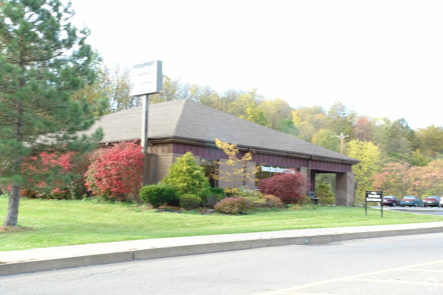 More Photos Of 996 West View Park Dr, Pittsburgh Unknown For Lease