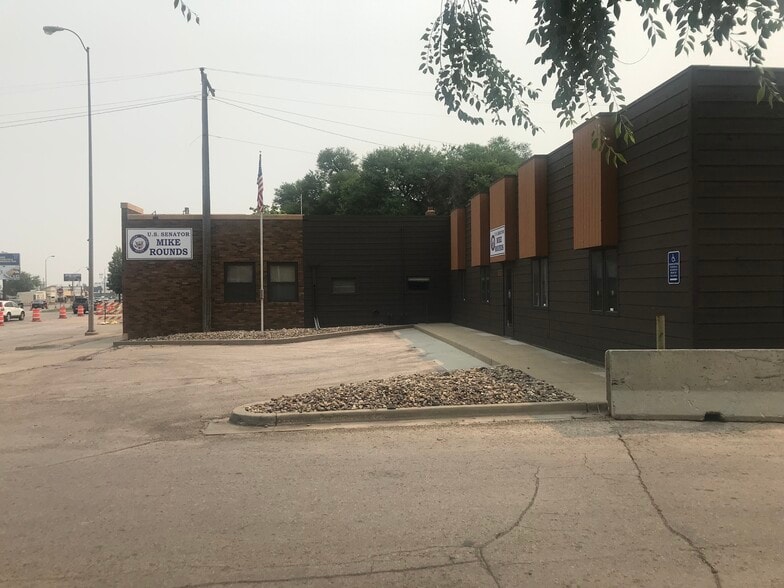 Primary Photo Of 1313 W Main St, Rapid City Office For Lease