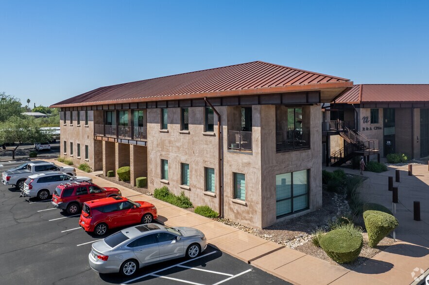 More Photos Of 4544 E Camp Lowell Dr, Tucson Office For Lease