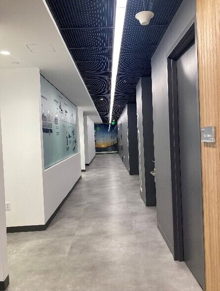 More Photos Of 3100 Interstate N Cir, Atlanta Office For Lease