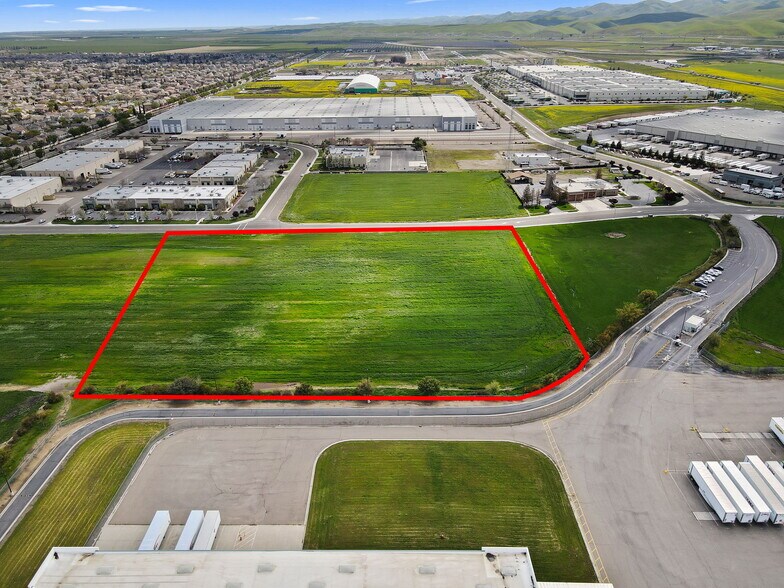 More Photos Of Keystone Pacific Parkway, Patterson Land For Sale