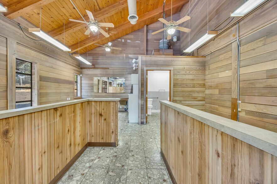 More Photos Of 1035-1043 Sutton Way, Grass Valley Office For Sale