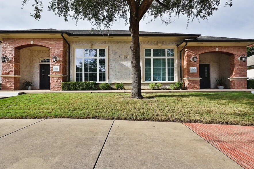 More Photos Of 6220 Campbell Rd, Dallas Office For Lease