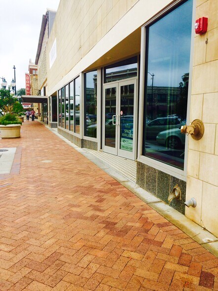 More Photos Of 320 Poyntz Ave, Manhattan General Retail For Lease