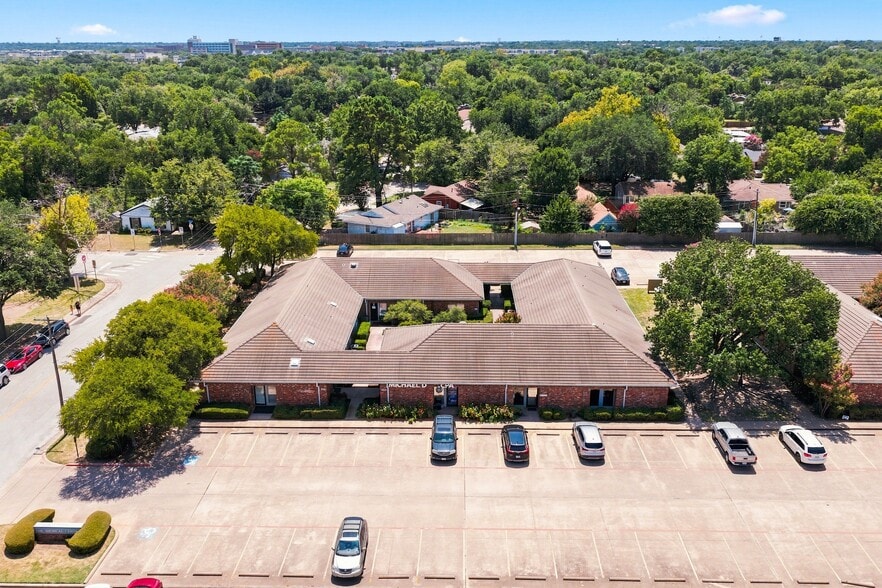 More Photos Of 901 Medical Centre Dr, Arlington Healthcare For Sale