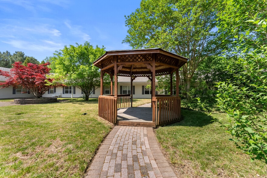 More Photos Of 8679 Pocahontas Trl, Williamsburg Assisted Living For Sale
