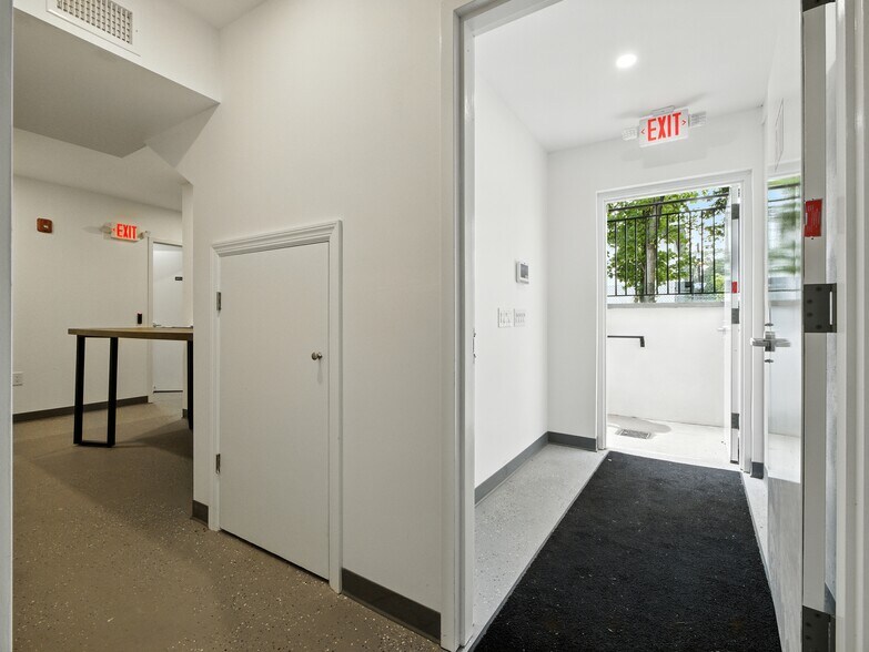 More Photos Of 831 Hamilton St, Somerset Freestanding For Sale