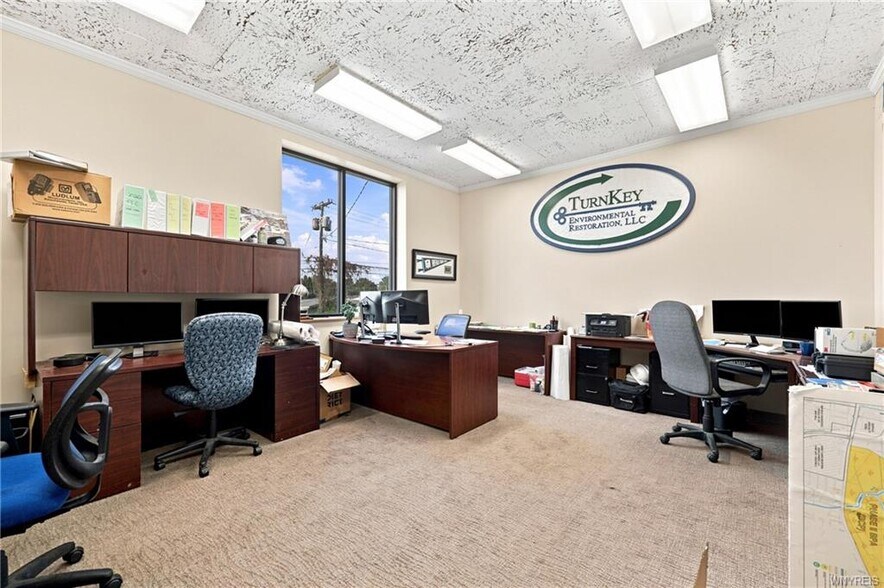 More Photos Of 2558 Hamburg Tpke, Buffalo Office For Sale