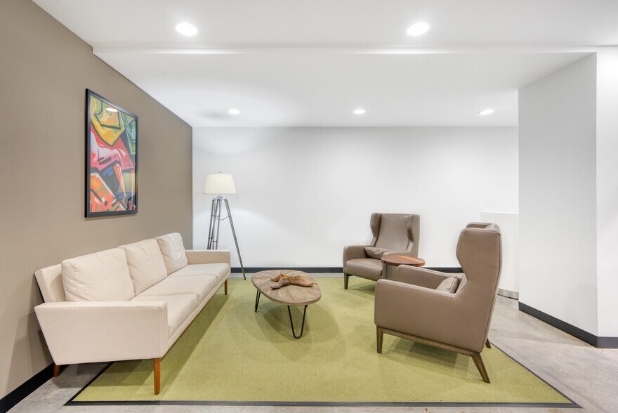 More Photos Of 3800 N Lamar Blvd, Austin Coworking Space