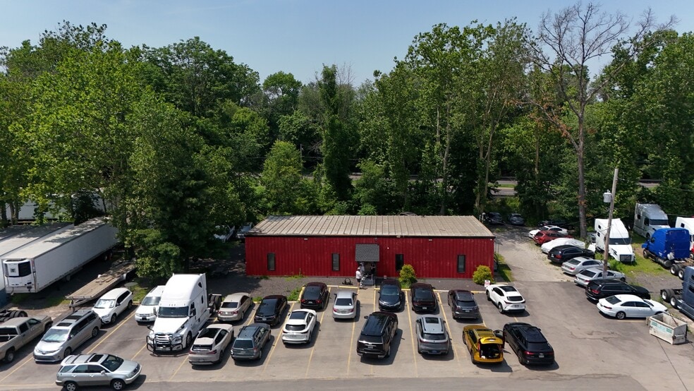 More Photos Of 7800 Bristol Pike, Levittown Distribution For Sale