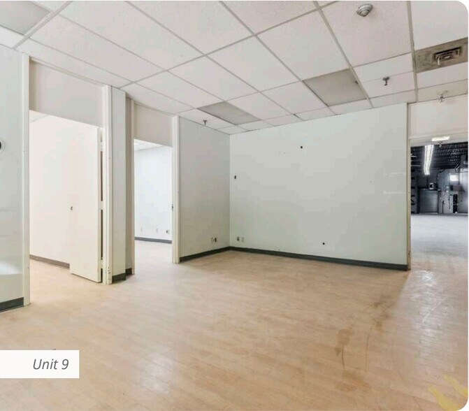 More Photos Of 1361 Huntingwood Dr, Toronto Warehouse For Lease