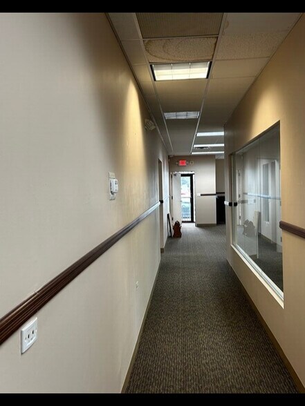More Photos Of 240 Long Beach Rd, Island Park Office For Sale