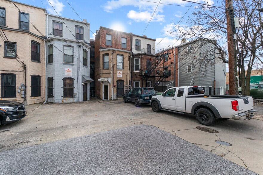 More Photos Of 28 E 25th St, Baltimore Storefront Retail Residential For Sale