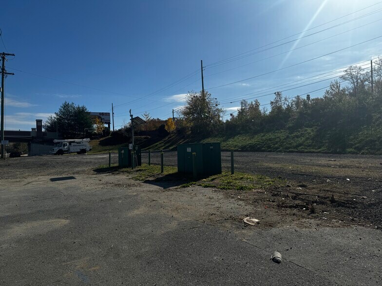 More Photos Of 5555 Branchville Rd, College Park Land For Lease