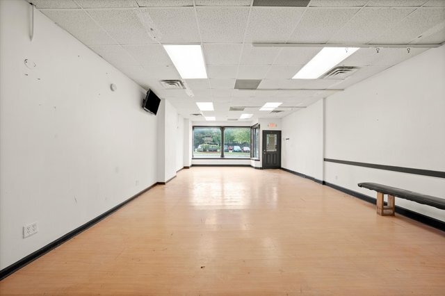 More Photos Of 358-368 W Jefferson St, Joliet General Retail For Sale
