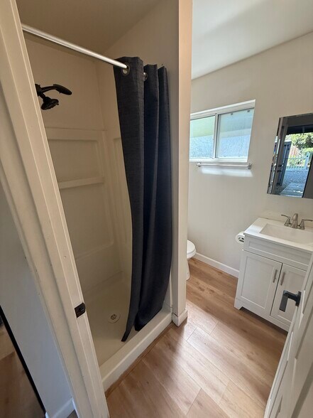 More Photos Of 101 Elliott St, Winters Apartments For Sale