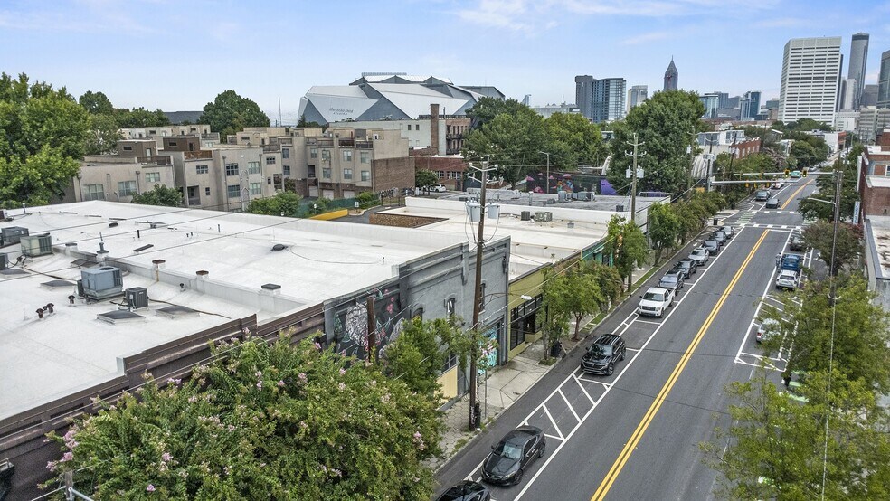 More Photos Of 261-263 Peters St, Atlanta Storefront Retail Office For Sale