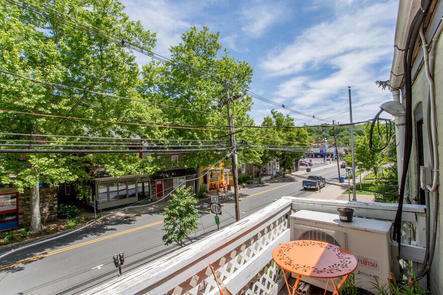 More Photos Of 41 Church St, Lambertville Apartments For Sale