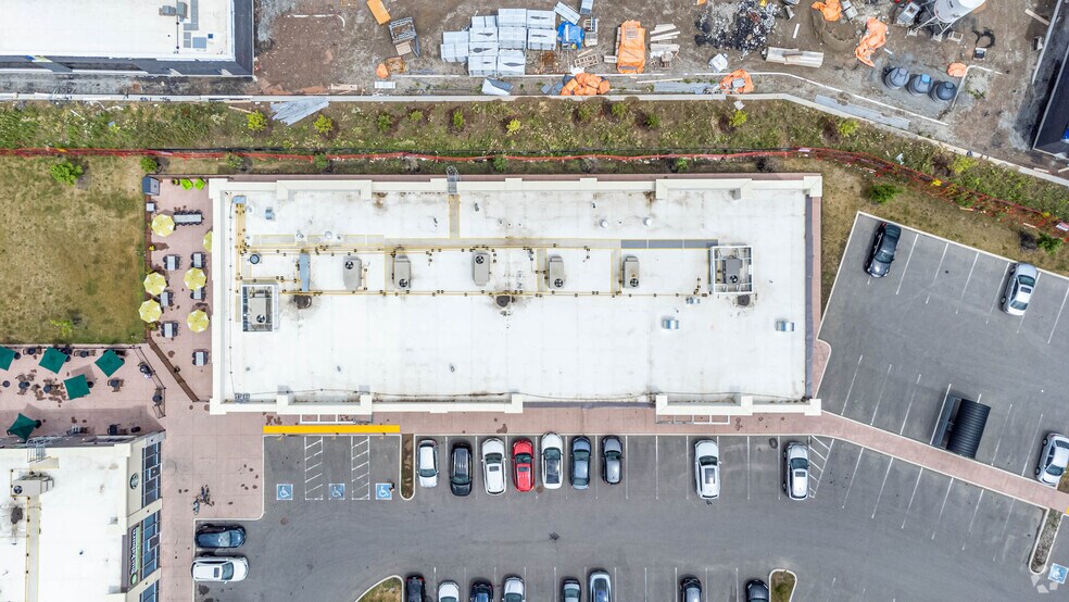 More Photos Of Ironoak Way, Oakville Freestanding For Lease