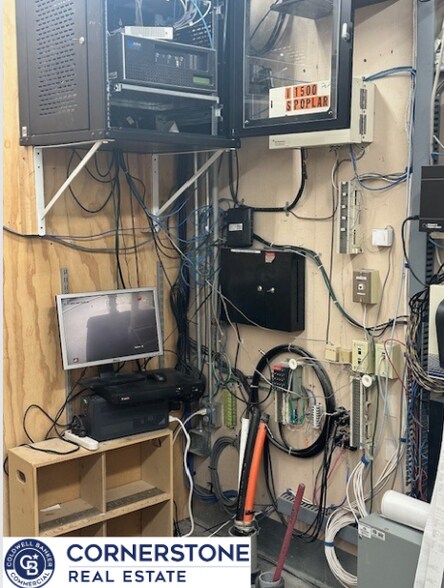 More Photos Of 1010 Cy Ave, Casper Specialty For Lease