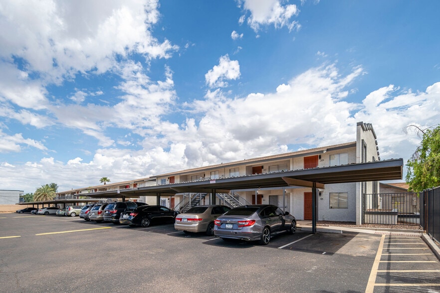 More Photos Of 6220 W Ocotillo Rd, Glendale Apartments For Sale