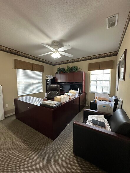 More Photos Of 8345 Gunn Hwy, Tampa Office For Sale