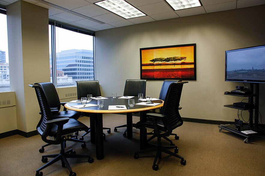 More Photos Of 300 E Lombard St, Baltimore Office Residential For Lease