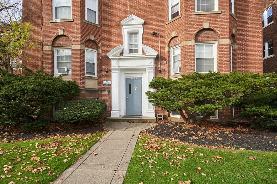 More Photos Of 3016 S Moreland Blvd, Cleveland Multifamily For Sale