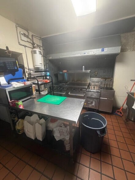 More Photos Of 520-522 Monroe Ave, Rochester Storefront Retail Residential For Sale