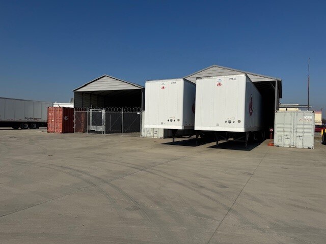 More Photos Of 2733 S Airport Way, Stockton Land For Lease