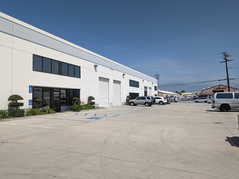 More Photos Of 10928 Weaver Ave, South El Monte Warehouse For Lease