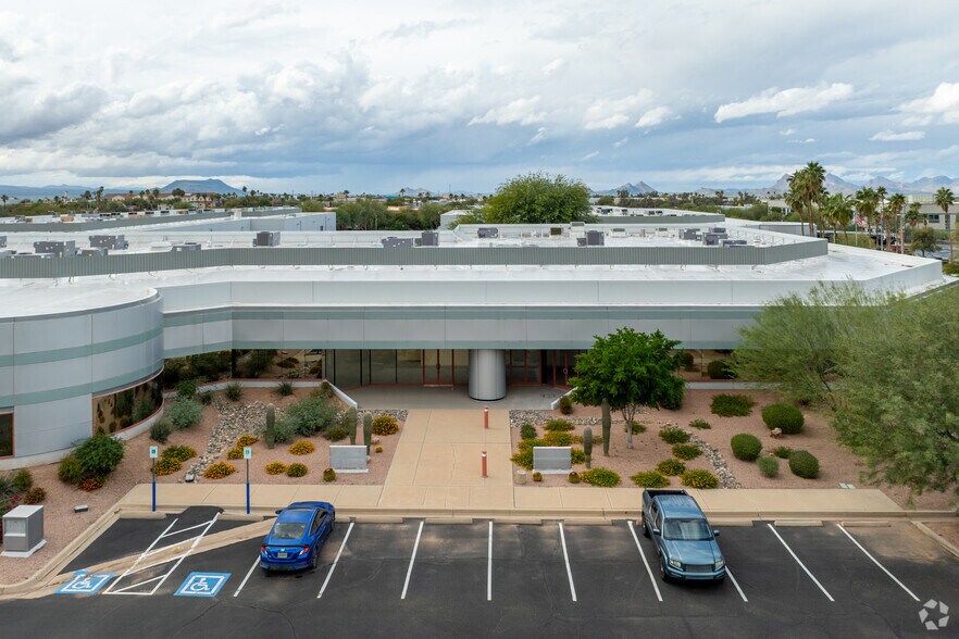 More Photos Of 3480 E Britannia Dr, Tucson Unknown For Lease