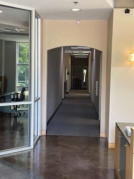 More Photos Of 14271 Fern Ave, Chino Warehouse For Lease