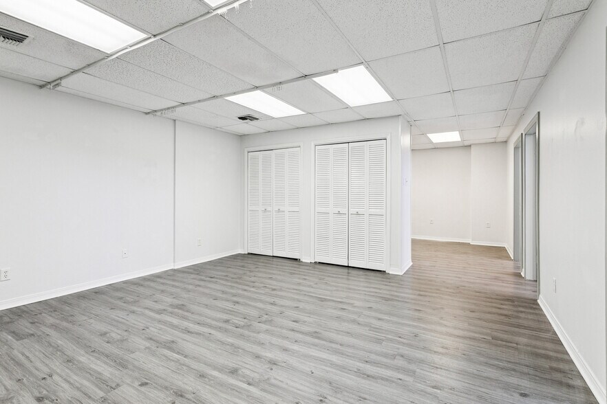 More Photos Of 671 Rosa Ave, Metairie Office For Lease