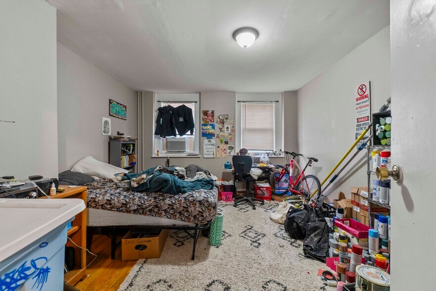 More Photos Of 1407 McCulloh St, Baltimore Apartments For Sale